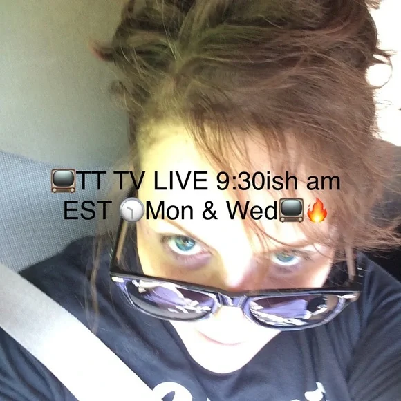 Garth Brooks The Anthology Part 1 Book & 5 CD Set (The Anthology Part 1) - Picture 9 of 10